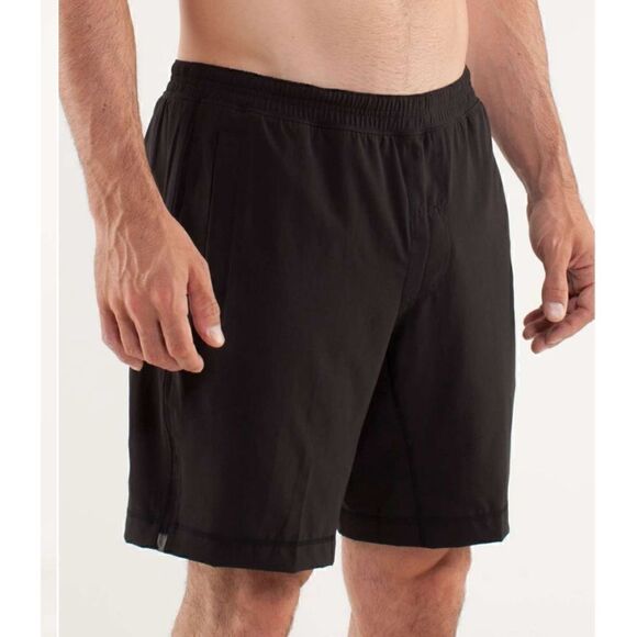 Lululemon  Athletica Run Response Short Size XXL 9” - Picture 2 of 8